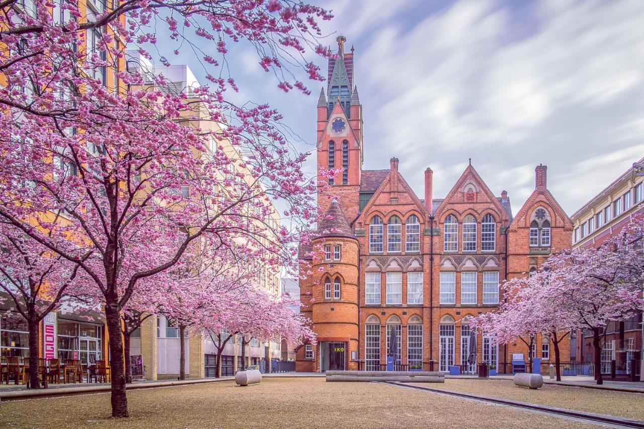 City Centre Townhouse - 3 Bedrooms - Garage - Parking - Top Rated Birmingham Buitenkant foto