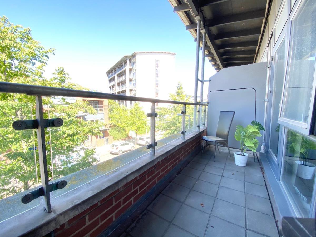City Centre Townhouse - 3 Bedrooms - Garage - Parking - Top Rated Birmingham Buitenkant foto