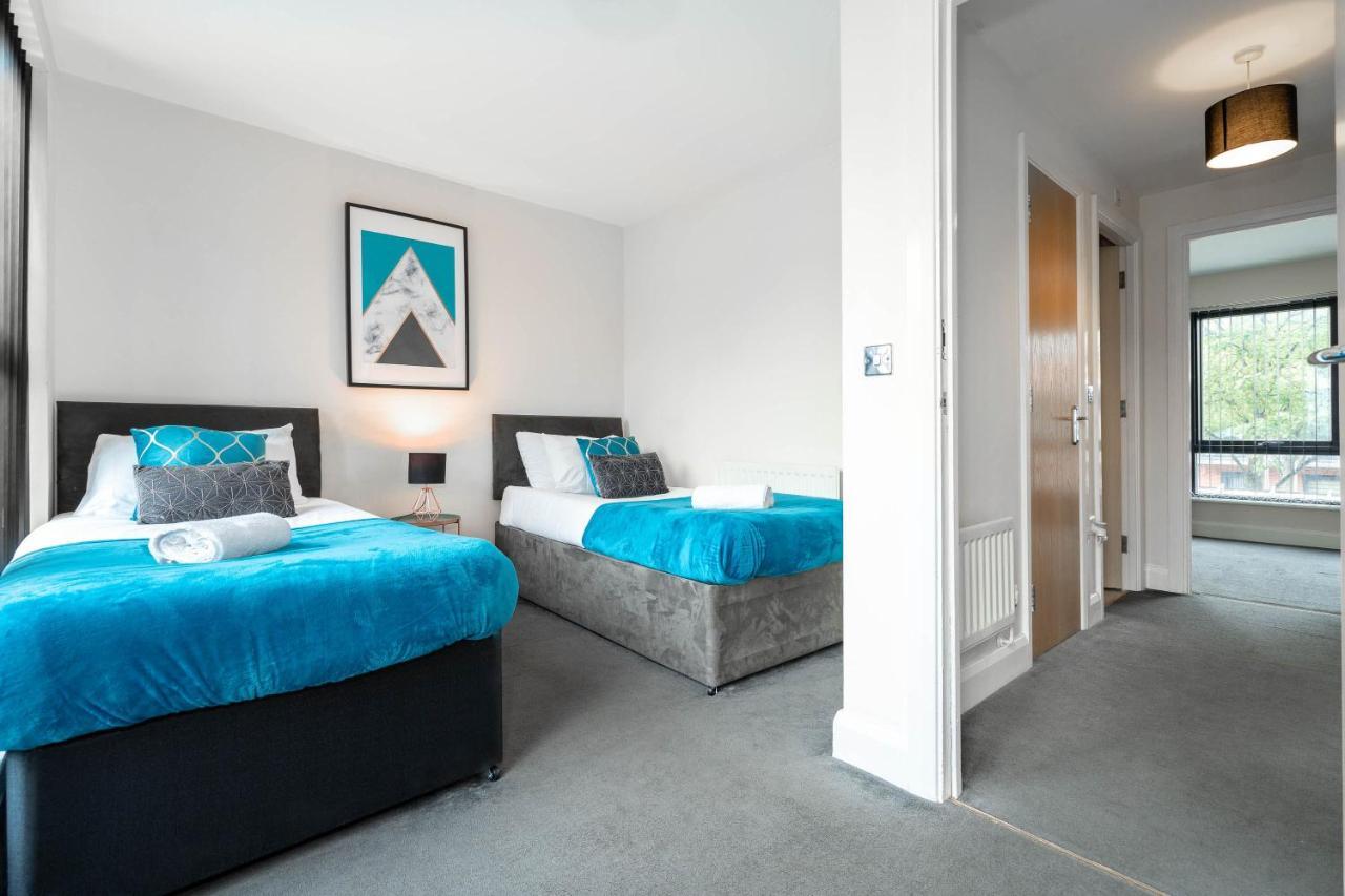 City Centre Townhouse - 3 Bedrooms - Garage - Parking - Top Rated Birmingham Buitenkant foto